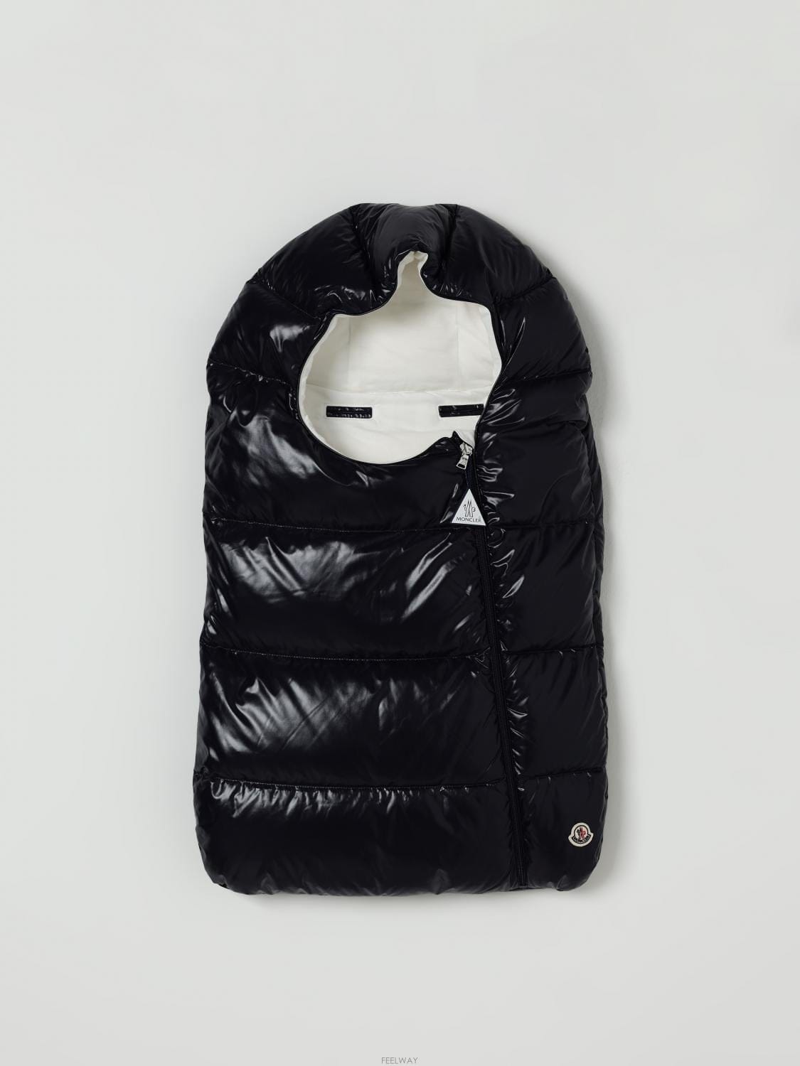 Moncler [A6] ��Ŭ���� 1E00002597Z8 Ű�� ħ�� 1E00002597Z8-742[A6] ��Ŭ���� 1E00002597Z8 Ű�� ħ�� 1E00002597Z8-742