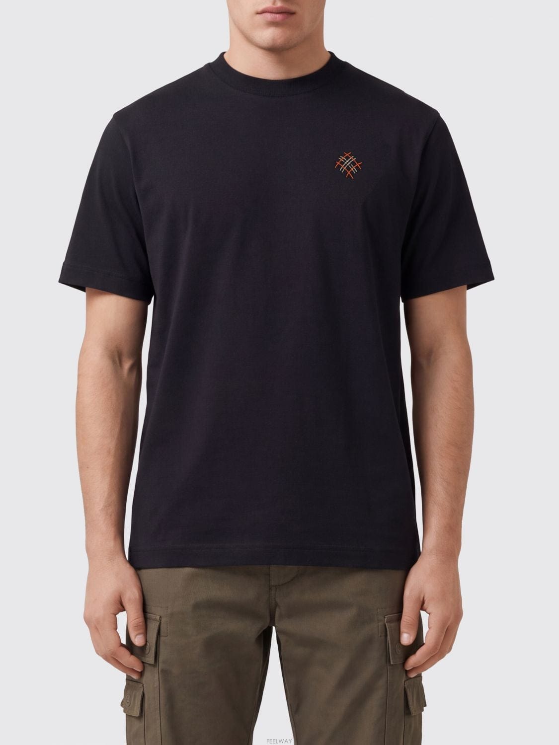 Burberry [A6] ������ 8132687 ���� Ƽ���� 8132687-002[A6] ������ 8132687 ���� Ƽ���� 8132687-002