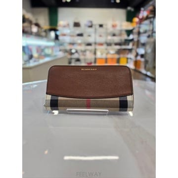 Burberry ������ ���� �Ͽ콺 üũ ���� ��Ƽ��Ż ������ 39753291������ ���� �Ͽ콺 üũ ���� ��Ƽ��Ż ������ 39753291