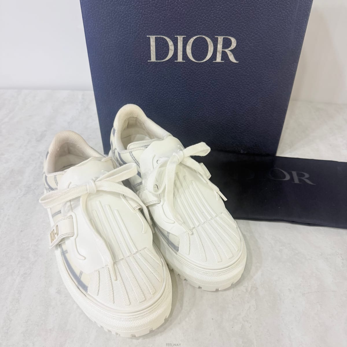 DIOR [�۵� ���Ÿ�����]�ڴ��Ϲ�ۡ� ũ������ ��� ID ����Ŀ�� 36[�۵� ���Ÿ�����]���Ϲ�� ũ������ ��� ID ����Ŀ�� 36