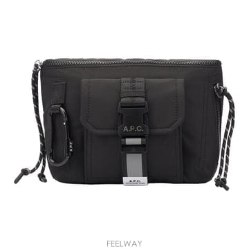 A.P.C. 26FW ����� Ʈ�� ��Ʈ�� PAAGE H62219 LZZ26FW ����� Ʈ�� ��Ʈ�� PAAGE H62219 LZZ