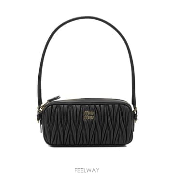 Miu Miu [V90]�̿�̿� 5NE024AFPPF0002 ���� ����� ȣ���� ũ�ν��� Small Quilted Leat[V90]�̿�̿� 5NE024AFPPF0002 ���� ����� ȣ���� ũ��
