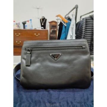 프라다 사피아노 레더 멀티 크로스 겸 벨트백