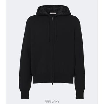 FENDI ������� ��� ĳ�ù̾� ������ ���� �ĵ𱹳���� ��� ĳ�ù̾� ������ ���� �ĵ�