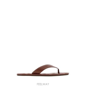 인더샵 JW ANDERSON JW 앤더슨 브라운 플립 플랍