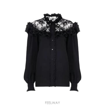 당일배송 끌로에 크레이프 드 신 앤 레이스 하이 넥 러플 블라우스