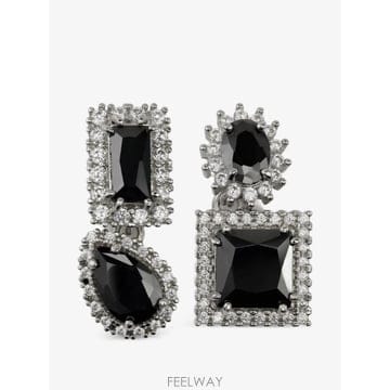 Maison Margiela ���Ϲ�� �������������� Ŭ������ ��� �̾���Ϲ�� �������������� Ŭ������ ��� �̾