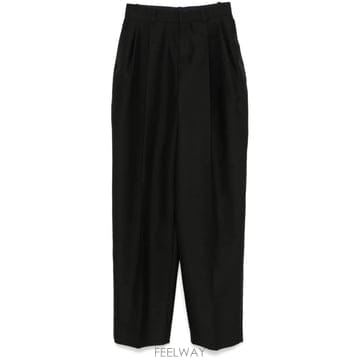 Jacquemus ���Ϲ�� ��ũ���� �� ��Ż�� Ŀ���� �������Ϲ�� ��ũ���� �� ��Ż�� Ŀ���� ����