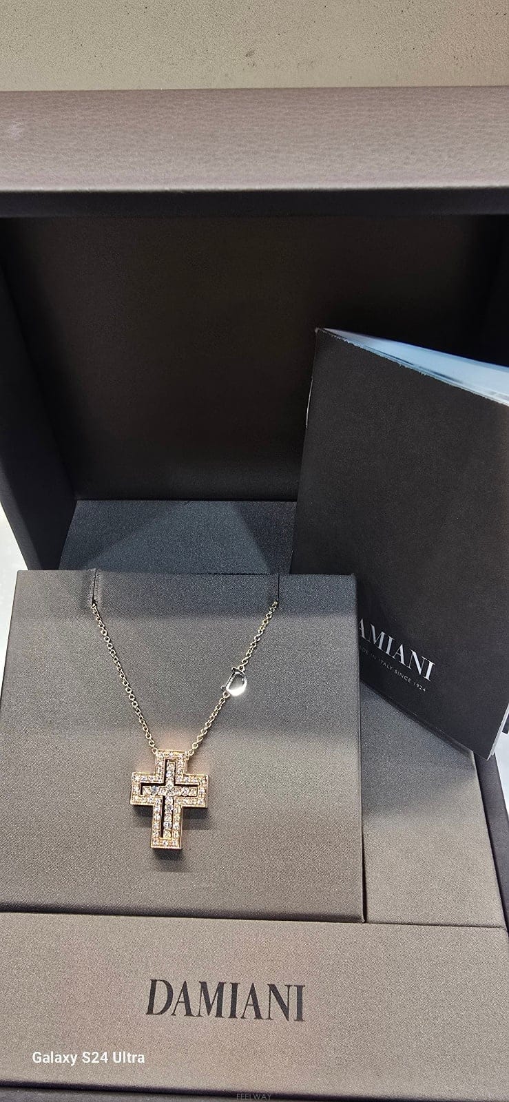 Damiani [����Ÿ��] �ٹ̾ƴ� ������ũ��ũ���� ���̾Ƹ����� ���������� 18k��ũ���[����Ÿ��] �ٹ̾ƴ� ������ũ��ũ���� ���̾Ƹ����� ��