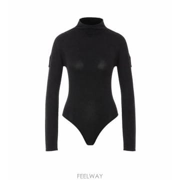 Alaia 26FW �˶��̾� �ٵ��Ʈ Ƽ���� AA9B1134K283D 995 BLACK26FW �˶��̾� �ٵ��Ʈ Ƽ���� AA9B1134K283D 995 BLACK