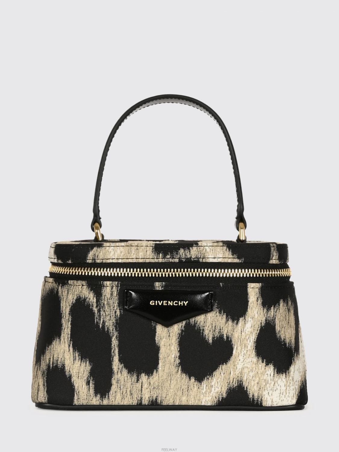 Givenchy [A6] ����� BB60QMB2J7 ���� ����� BB60QMB2J7-007[A6] ����� BB60QMB2J7 ���� ����� BB60QMB2J7-007