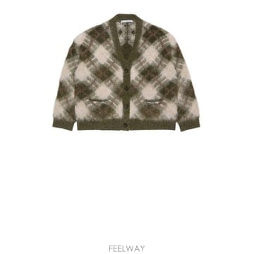 Acne 26FW ��ũ�� ��Ʃ��� ������ A60683 CTH OLIVE GREEN26FW ��ũ�� ��Ʃ��� ������ A60683 CTH OLIVE GREEN