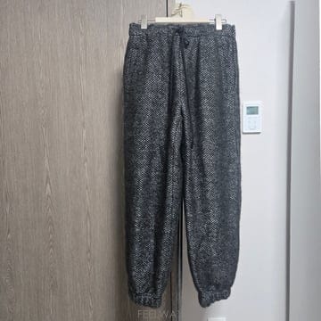 한섬 래트바이티 22년10월식 트위드 조거 팬츠 블랙