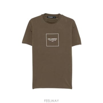 26 FW 칼라거펠트 로고 프린트 크루 넥 코튼 티셔츠 755033563221 TP457342344