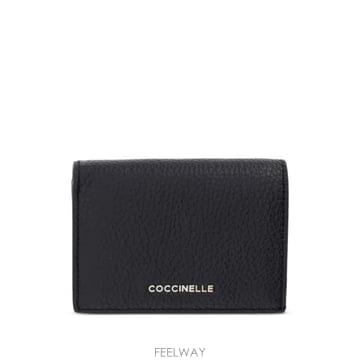 26 FW Coccinelle 로고 장식 페블 레더 지갑 E2MW5113101 TP456551572