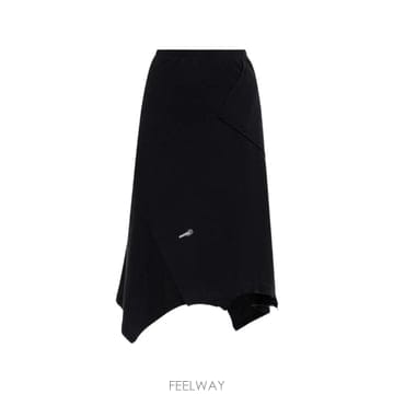 Vetements 26 FW ��Ʈ�� ���Ī �̵� ��ĿƮ WH27SK167B TP45829410326 FW ��Ʈ�� ���Ī �̵� ��ĿƮ WH27SK167B TP458294103