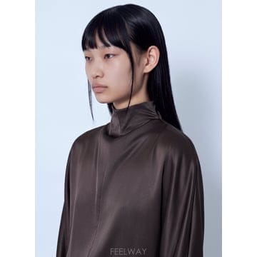 26 F/W 막스마라 하이넥 사틴 가운 2621226083600 01 B0112337103