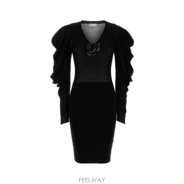Blumarine 26FW ���縶�� ���ǽ� RF6140MA3132A826A 22222 Black26FW ���縶�� ���ǽ� RF6140MA3132A826A 22222 Black
