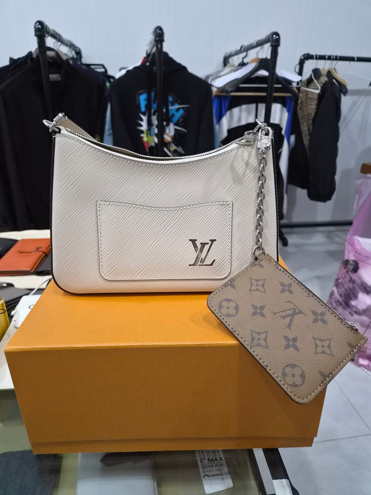 Louis Vuitton ���̺��� ���� �׷��� ���� ������ ����� �� ��Ʈ����̺��� ���� �׷��� ���� ������ ����� �� ��Ʈ��