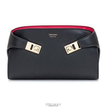 26 FW 페라가모 허그 미니 클러치 백 블랙 218964