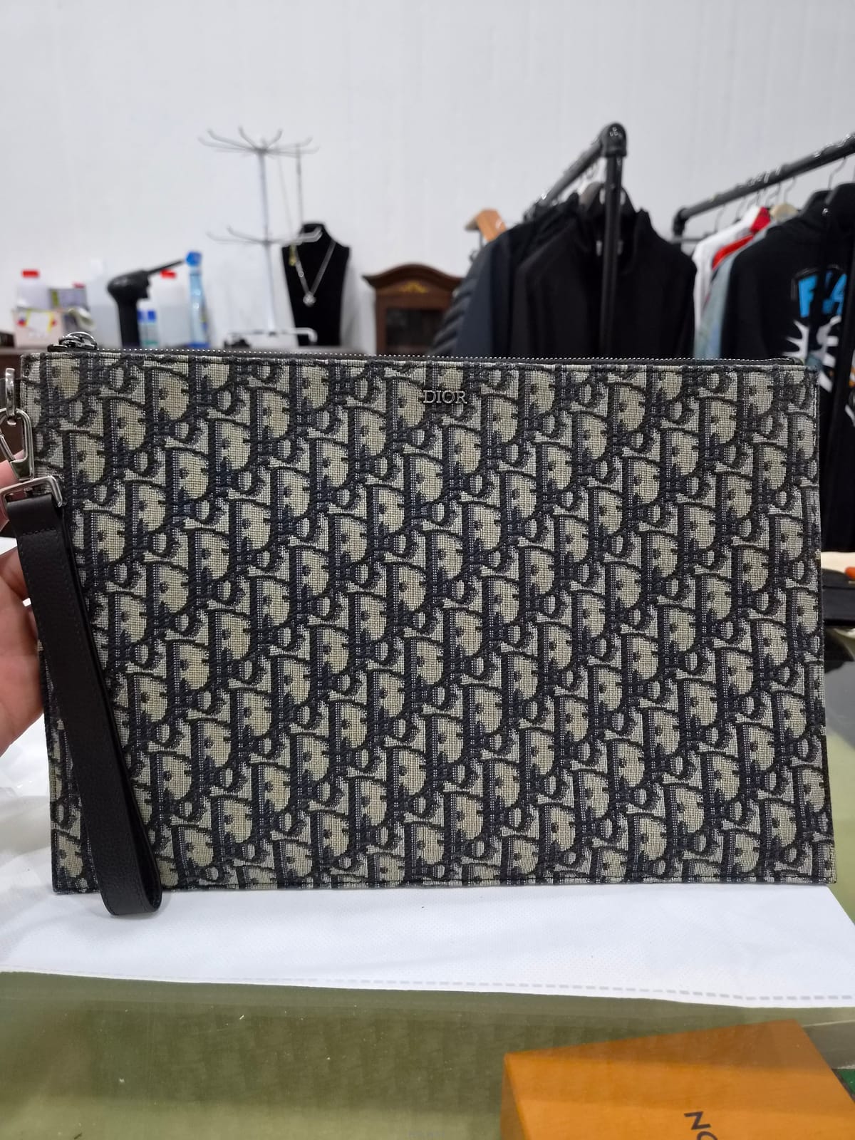 DIOR ��� ������ũ Ŭ��ġ A4��� ������ũ Ŭ��ġ A4