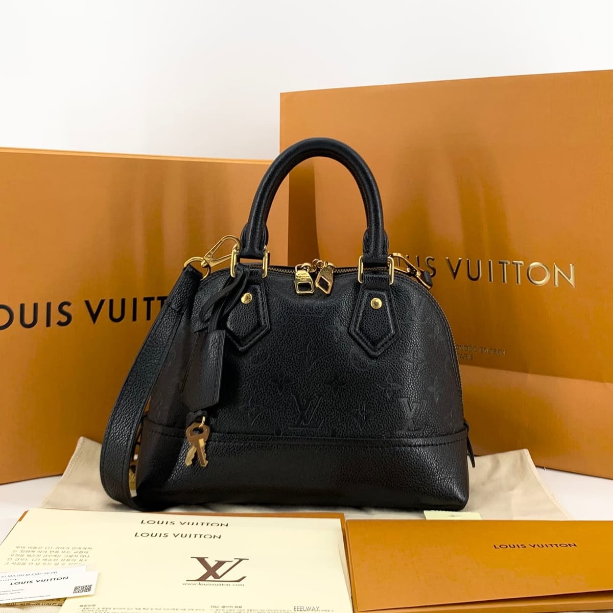 Louis Vuitton �߰�Ȩ���š� ���̺��� �������� �׿� �˸�BB M44829��Ȩ���� ���̺��� �������� �׿� �˸�BB M44829