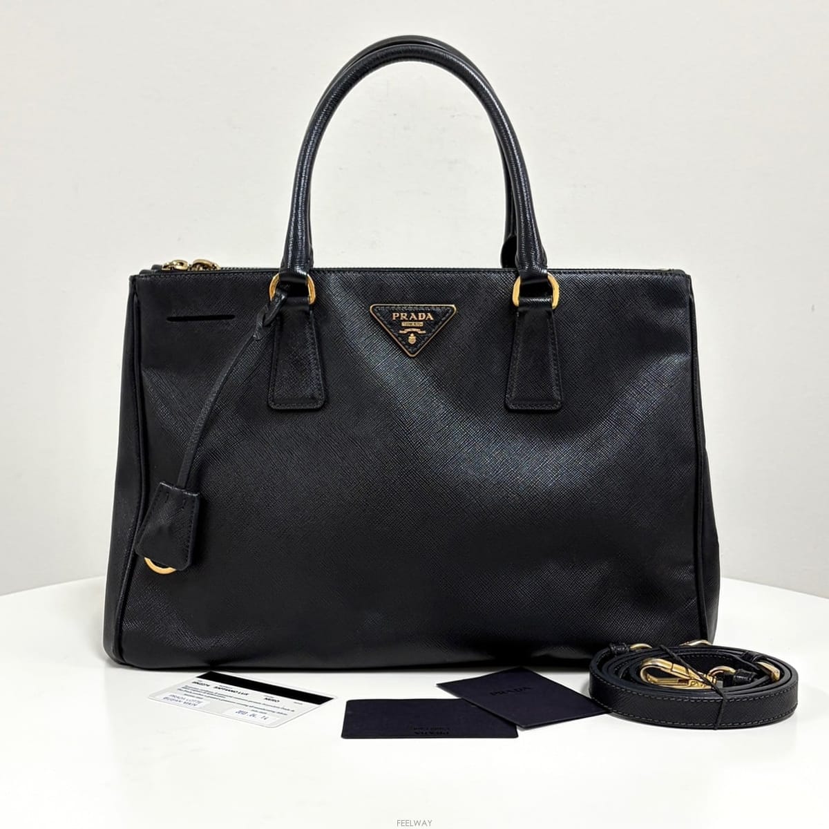 PRADA ����� ���ǾƳ� ���� ��Ʈ�� & ����� ��������� ���ǾƳ� ���� ��Ʈ�� & ����� ����