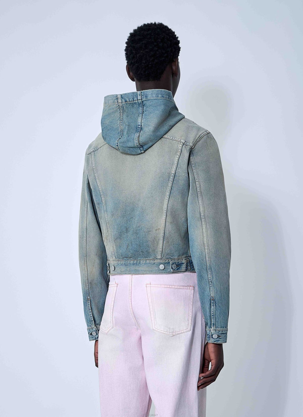 Acne 25 F/W ��ũ�� ��Ʃ��� ���� ���� C90199-863 B011168832325 F/W ��ũ�� ��Ʃ��� ���� ���� C90199-863 B011168832