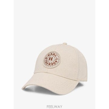 26 FW 칼라거펠트 로고 패치 베이스볼 캡 모자 B2W33022106 TP455247201