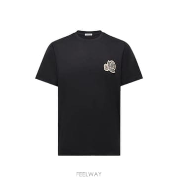 Moncler 26 FW ��Ŭ���� ���� �ΰ� ��ġ ��ư Ƽ���� L20918C000418390Y TP45524262826 FW ��Ŭ���� ���� �ΰ� ��ġ ��ư Ƽ���� L20918C00041