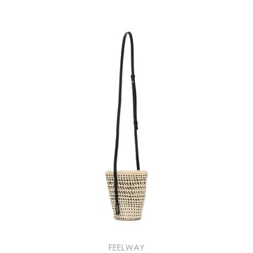 Loewe 26 FW �ο��� �극�̵�� ũ�ν� �� C630IMBX01 TP45708183426 FW �ο��� �극�̵�� ũ�ν� �� C630IMBX01 TP4570818
