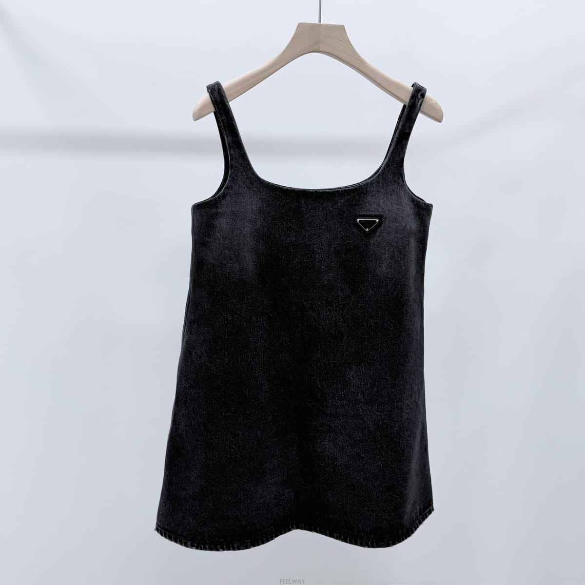 PRADA [S+��/40] ����� ���õ� ���� �̴� ���ǽ� ����[S+��/40] ����� ���õ� ���� �̴� ���ǽ� ����