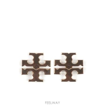 26 FW 토리버치 키라 로고 장식 스터드 이어링  17843720 TP456850253