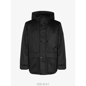 Stone Island 26 FW ������Ϸ��� �ĵ� ��ư �� ��Ʈ L2S154100011S0417 TP45635800626 FW ������Ϸ��� �ĵ� ��ư �� ��Ʈ L2S154100011S0417