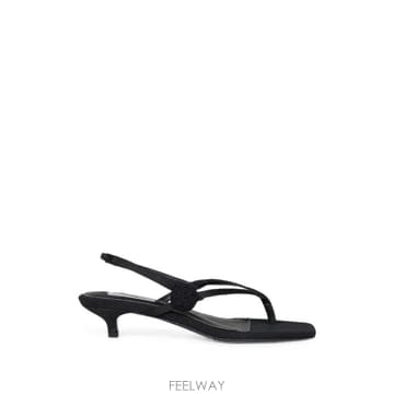 26 FW 토템 크로셰 아플리케 텅 스트랩 샌들 263WAS0351FB0401001 TP456175189