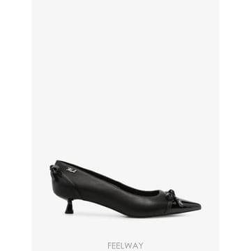 26 FW 칼라거펠트 파샤 보우 디테일 포인티드 토 펌프스 KL30119A000 TP457174251