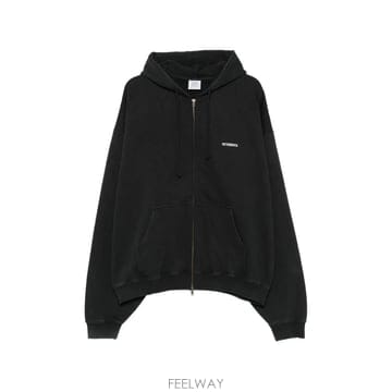 Vetements 26 FW ��Ʈ�� �ΰ� ����Ʈ �ĵ� ���� MH27ZU141B TP45677266326 FW ��Ʈ�� �ΰ� ����Ʈ �ĵ� ���� MH27ZU141B TP456772