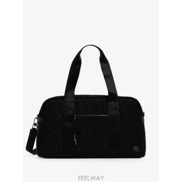 26 FW 칼라거펠트 모노그램 엠보스드 트래블 백 B3M30252999 TP456163109