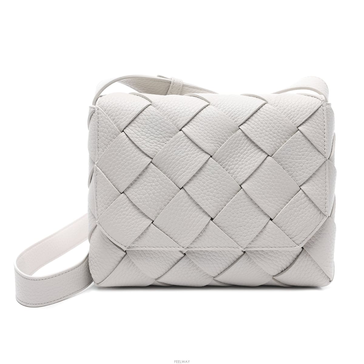 Bottega Veneta 26FW ���� ��ư� ũ�ν��� (795637 V4FV1 1866 26F)26FW ���� ��ư� ũ�ν��� (795637 V4FV1 1866 26F)