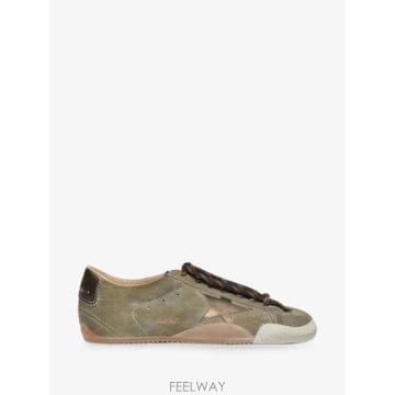 26 FW Golden Goose  올리브 스웨이드 골드톤 트루 스타 스니커즈 GMF00922F008631 