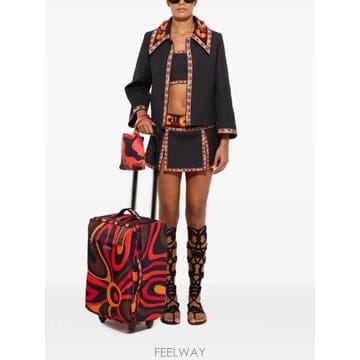 Emilio Pucci 26 FW PUCCI �ڼ� Į�� ��ư ��Ŷ 6HRA076H608 TP45574074826 FW PUCCI �ڼ� Į�� ��ư ��Ŷ 6HRA076H608 TP45574074