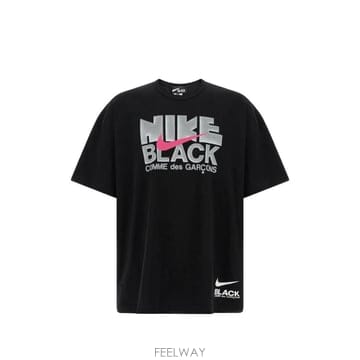 26 FW 꼼데가르송 X 나이키 로고 프린트 티셔츠 1RT1030521 TP458852346