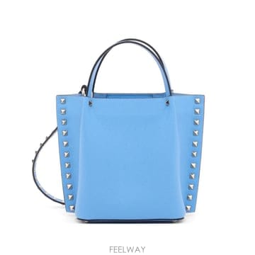 Valentino 26 FW �߷�Ƽ�� ����ٴ� �����͵� ���� �׷��̴� ī����Ų ���� �� WB0K68XFU TP45475259726 FW �߷�Ƽ�� ����ٴ� �����͵� ���� �׷��̴� ī����