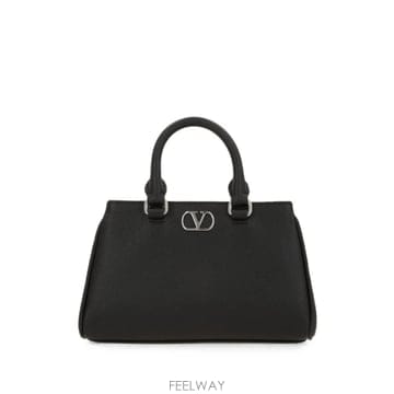 Valentino 26 FW �߷�Ƽ�� ����ٴ� ���̷ΰ� �ñ״�ó �׷��� ���� ��Ʈ �� WP0BA9BKH TP45702007026 FW �߷�Ƽ�� ����ٴ� ���̷ΰ� �ñ״�ó �׷��� ���� 