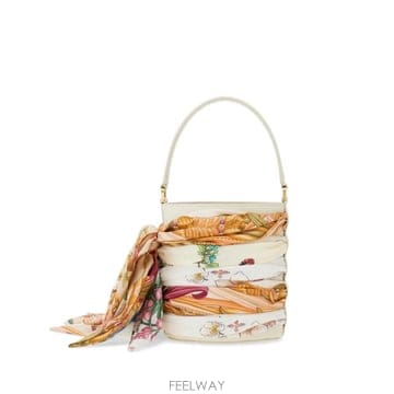 Ferragamo 26 FW ��󰡸� Ǯ��� �̴� ��Ŷ �� 793438 TP45427116526 FW ��󰡸� Ǯ��� �̴� ��Ŷ �� 793438 TP454271165