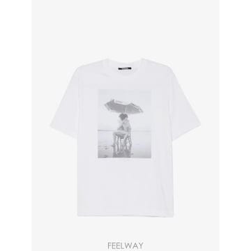 26 FW 쟈크뮈스 르 티셔츠 캄페뉴 포토 프린트 티셔츠 TSU00350AJ00289 TP458840333