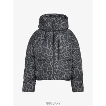 Stella McCartney 26 FW �Ƶ�ٽ� �����ĵ� ����Ʈ �ĵ� �е� ��Ŷ KG5773 TP45880457626 FW �Ƶ�ٽ� �����ĵ� ����Ʈ �ĵ� �е� ��Ŷ KG5773 T