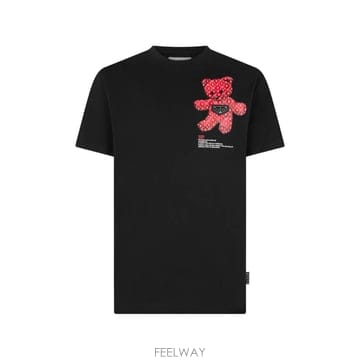 Philipp Plein 26 FW �ʸ��÷��� �׵� ü��Ʈ ���� Ƽ���� UAFCMTK9381PJY002N TP45613075526 FW �ʸ��÷��� �׵� ü��Ʈ ���� Ƽ���� UAFCMTK9381PJ