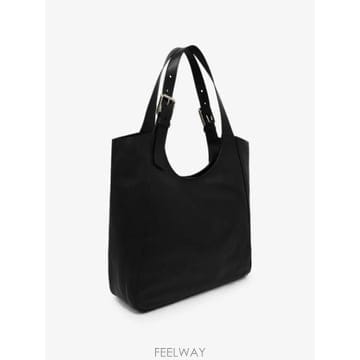 Furla 26 FW �Ƕ� ���� ��Ʈ �� L WB02133BX44821007 TP45615561726 FW �Ƕ� ���� ��Ʈ �� L WB02133BX44821007 TP45615561