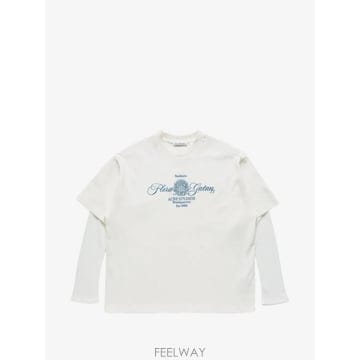 아크네 오프 화이트 자수 티셔츠